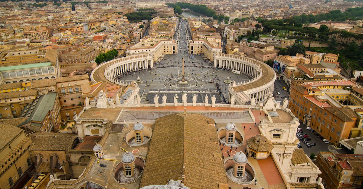 aerial-view-of-vatican-city-3942357