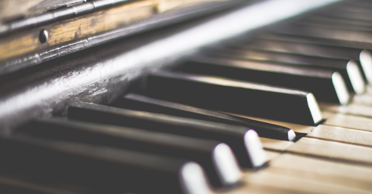 black-and-white-piano-keys-8997590