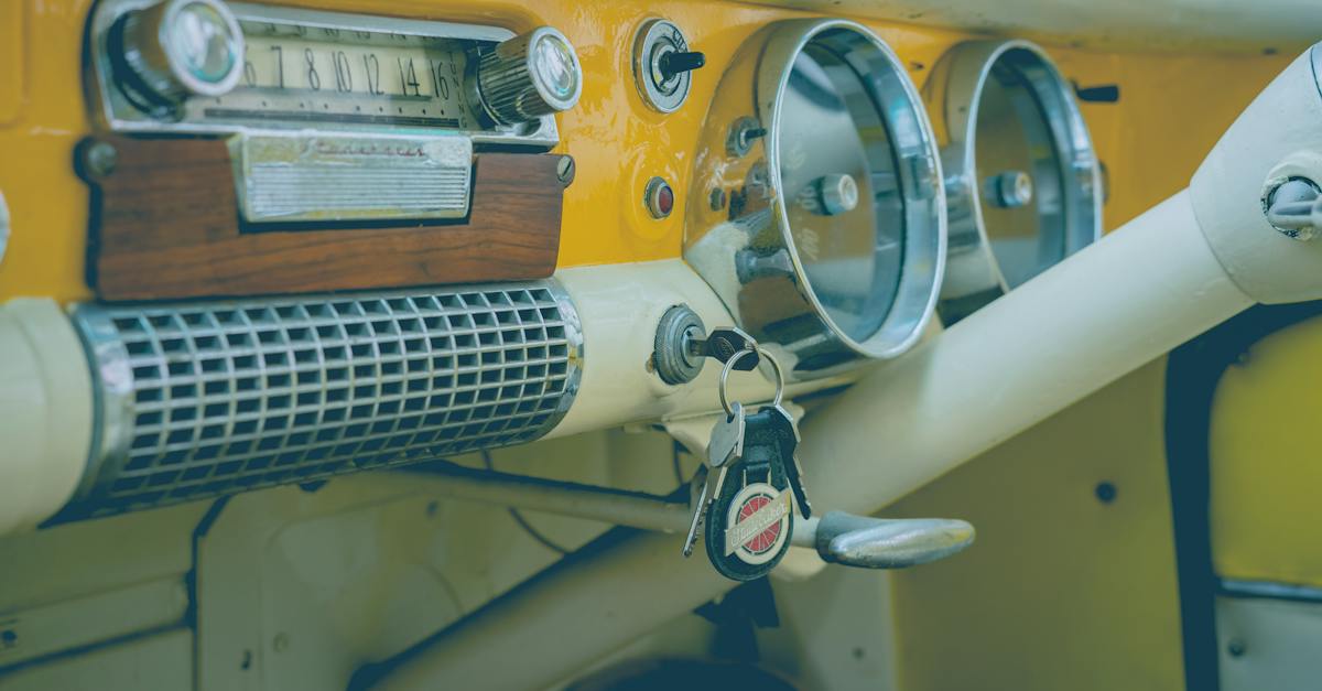 free-stock-photo-of-airplane-classic-control-7453991