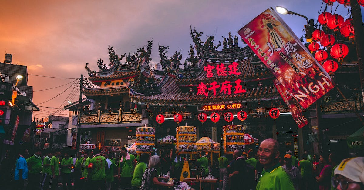 people-in-front-of-temples-1229712