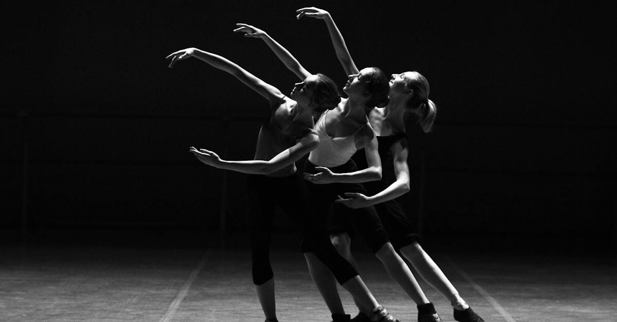 three-female-dancers-dancing-9063443