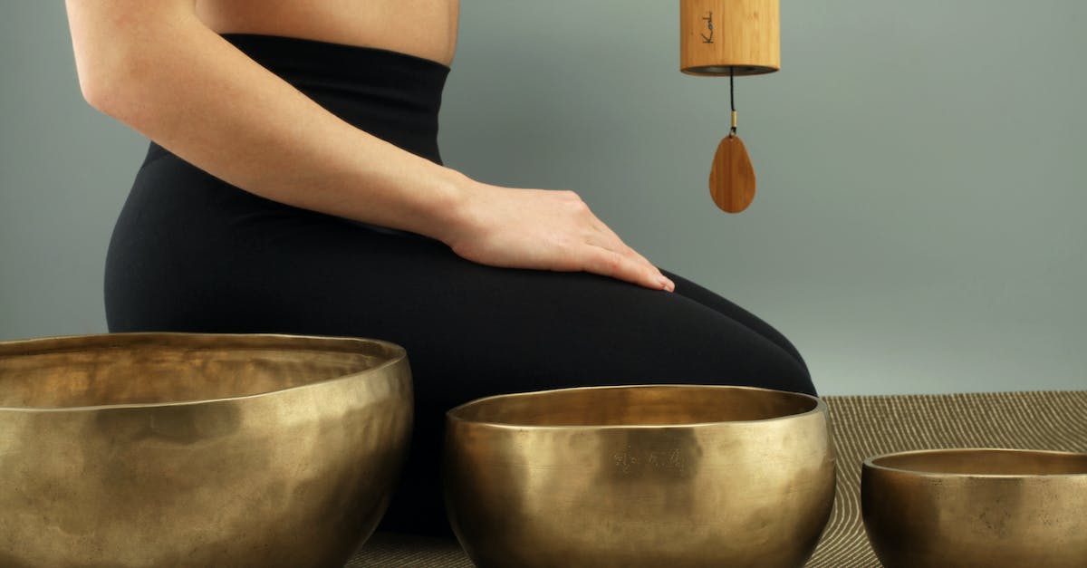 tibetan-singing-bowls-2164263